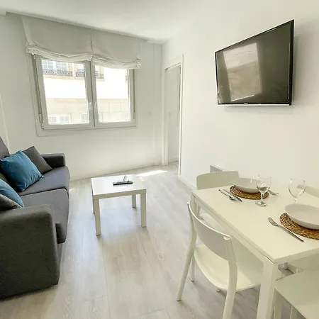 Lägenhet Casa Campana 3000 *